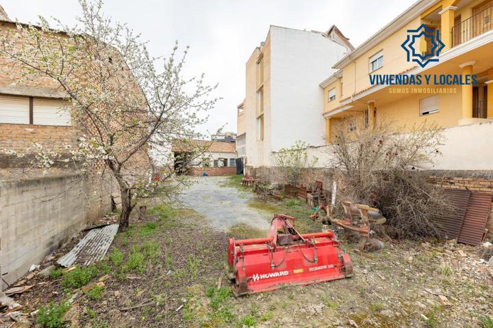 🏡 Gran Oportunidad en Churriana de la Vega – Terreno con Potencial! photo 0