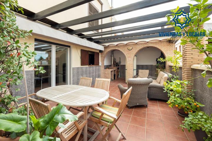 PRECIOSA CASA EN ZONA PARQUE ALMUNIA photo 0