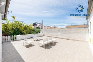 VIVIENDA EN PLANTA BAJA CON MÁS DE 300 METROS DE SOLAR photo 0