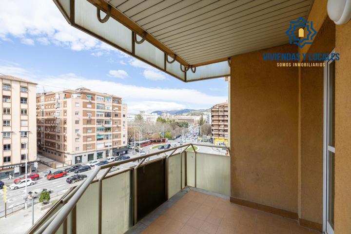 🏡 VENTA DE PISO EN PLAZA EINSTEIN – GRANADA 🎓 photo 0
