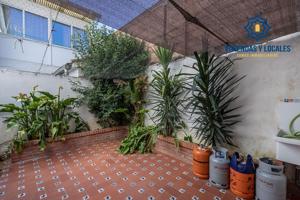 🏡 Adosado con dos viviendas independientes en Armilla – ¡Ideal para vivir o invertir! photo 0