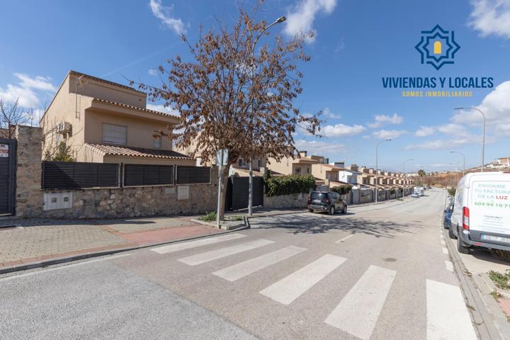 Casa en Santa Clara Golf (Otura) – Ideal para vivir o invertir photo 0