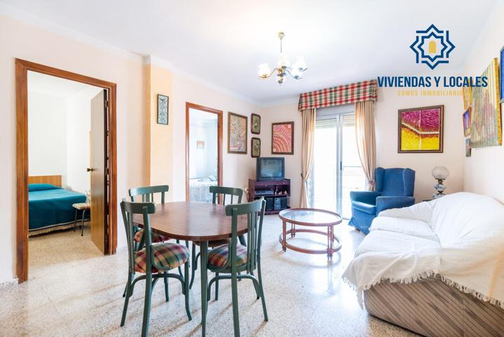 Amplio piso de 3 habitaciones en el corazón de Albolote photo 0