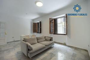 PISO JUNTO A RECOGIDAS photo 0
