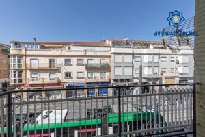 Estupendo piso junto al metro photo 0