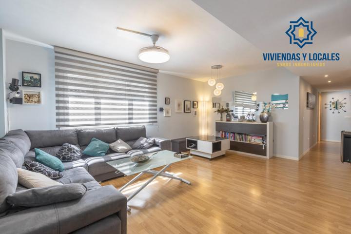 🏡 AMPLIO PISO CON GARAJE Y TRASTERO EN URBANIZACIÓN PRIVADA photo 0