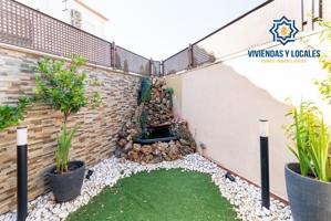 Casa a la venta en Peligros con grandes espacios y vistas despejadas photo 0
