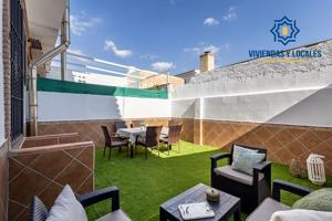FANTASTICA CASA REFORMADA EN CHURRIANA photo 0