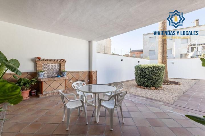 Casa con gran patio en las Gabias photo 0