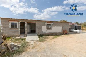 🏡 Encantadora Parcela Rústica con Casa y Pozo en Caserío de Fonseca photo 0