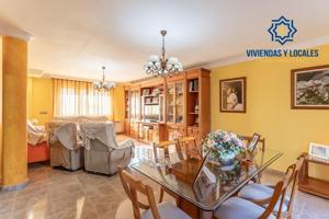 GRAN CASA EN ALBOLOTE photo 0