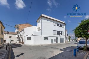 Edificio de nueva construcción en Churriana photo 0