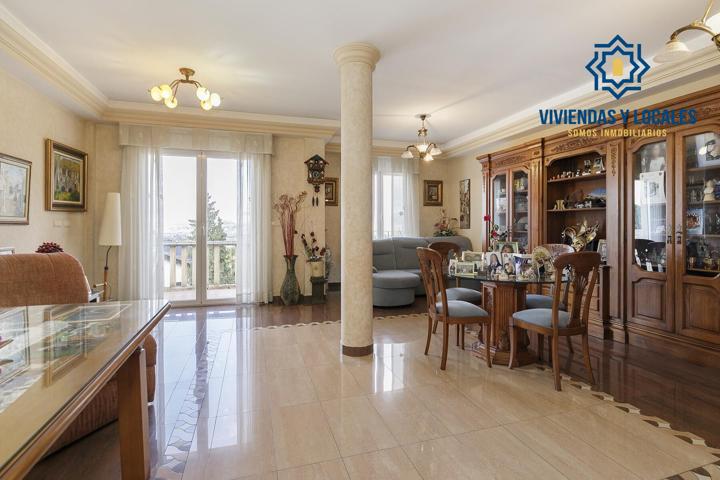 ¡VISTAS EXCEPCIONALES Y LUJO EN RESIDENCIAL PRIVADO! photo 0