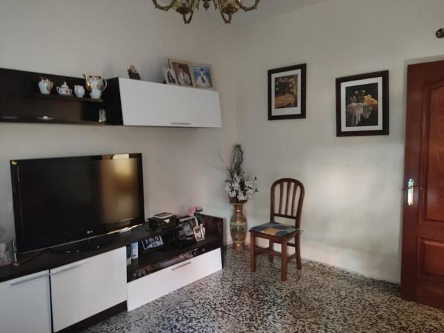 Casa en el mismo centro de Albolote muy cerca del Metro y con 2 viviendas construidas!!!!!!!!!!!!!!! photo 0