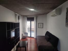 Inmobiliaria García Delgado ALQUILA COQUETO Apartamento al lado de PLAZA NUEVA!!!!!!!!!!!!!!!!!! photo 0