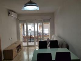 Inmobiliaria García Delgado ALQUILA PARA ESTUDIANTES!!!!!! cocqueto piso en Zona Alhamar!!!! photo 0