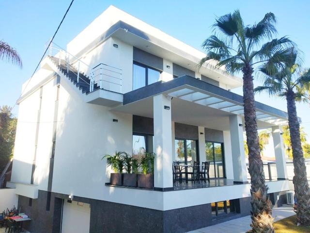 VILLA DE LUJO EN VISTAHERMOSA photo 0