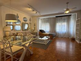 PISO CON ENCANTO EN EL CENTRO, Alquiler photo 0
