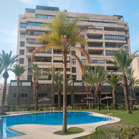 SE VENDE PISO EN EXCLUSIVA URBANIZACION photo 0