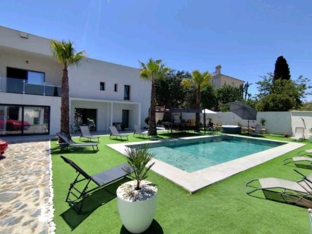 Chalet independiente en Vistahermosa photo 0