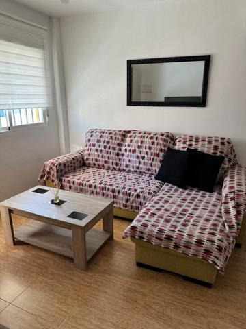 ALQUILER ADOSADO CASTALLA INTERNACIONAL ( PLANTA PRIMERA ) photo 0