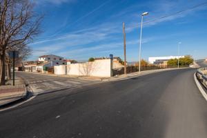 Parcelas listas para construir tu casa en Granada capital (Bobadilla) a un precio sin competencia photo 0