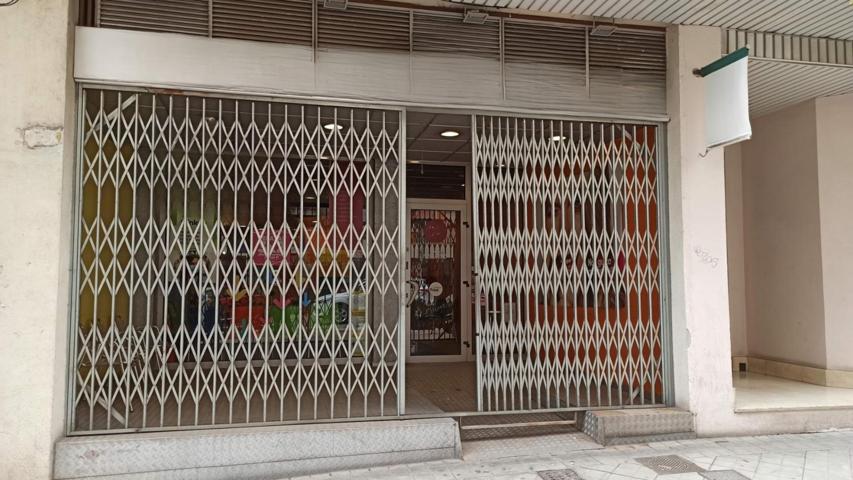 🏢 LOCAL COMERCIAL EN ALQUILER - ZONA PLAZA DE TOROS, GRANADA photo 0