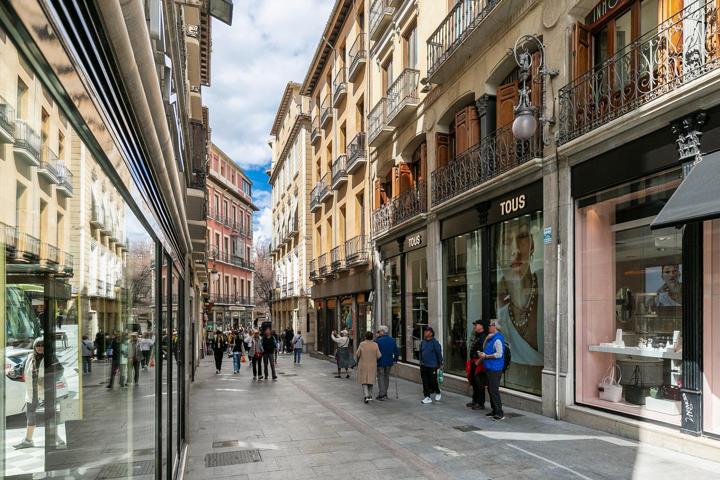 ATICO JUNTO A PLAZA BIB-RAMBLA photo 0