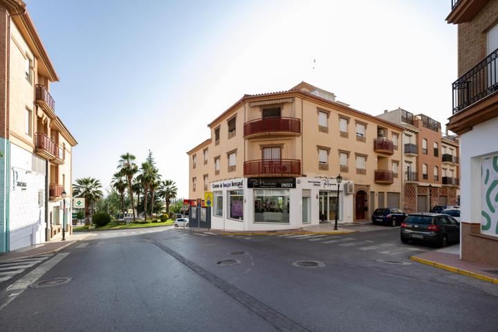 Venta de local comercial en Peligros photo 0