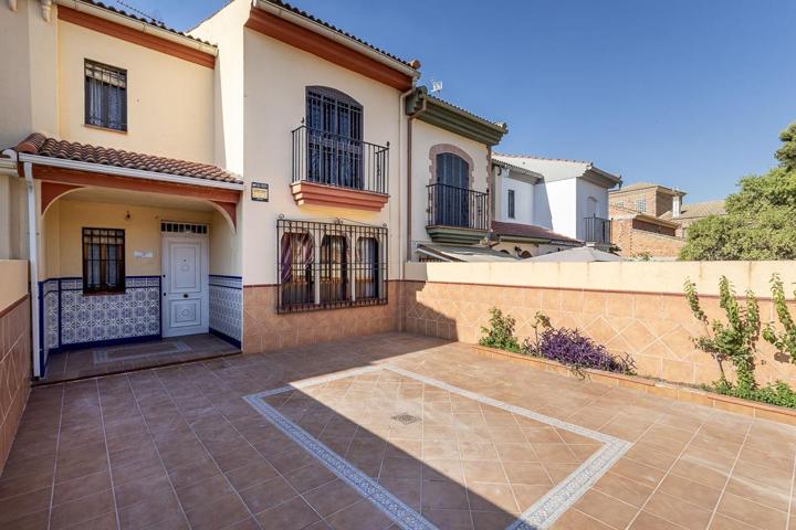 🏡 Vive en Iznalloz: Casa con encanto, amplio espacio y tranquilidad 🌿 photo 0