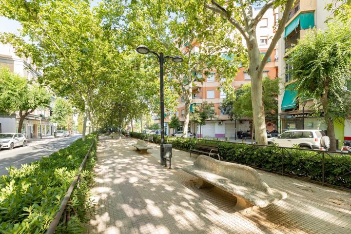 📍 Local comercial disponible en Avenida Don Bosco photo 0