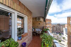 Impecable Piso en Granada - Zona Las Flores, Ideal para Familias photo 0