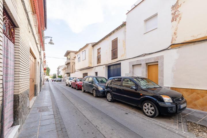 Encantadora casa reformada con terraza en el corazón de Santa Fe. photo 0