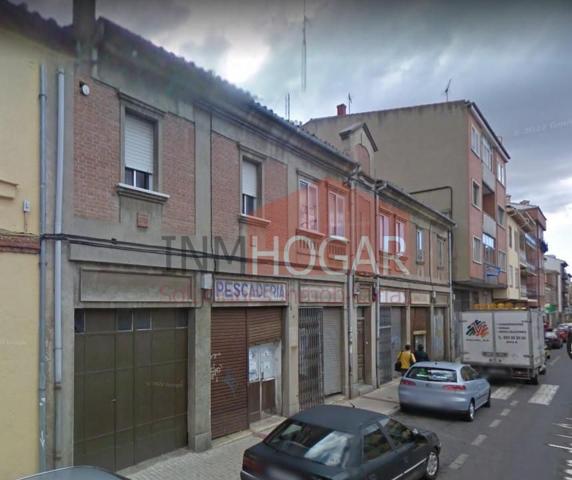 VENTA DE EDIFICIO EN ÁVILA, ZONA NORTE A 5 MINUTOS DEL CENTRO photo 0