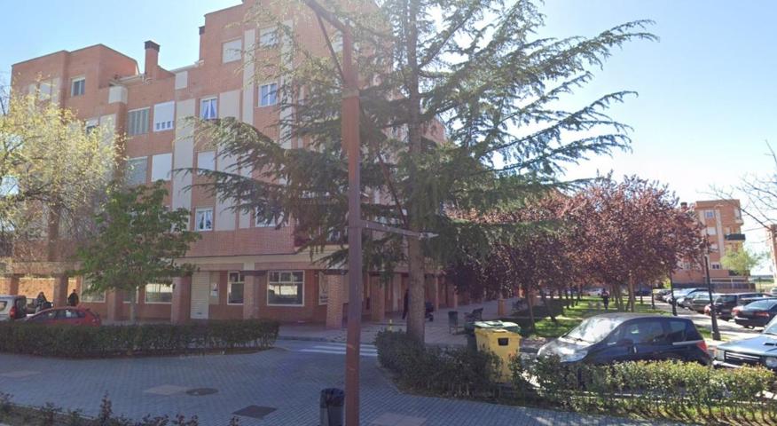 INMHOGAR ARÉVALO VENDE DÚPLEX CON TERRAZA Y HABITACIÓN EN PLANTA BAJA (05200) photo 0