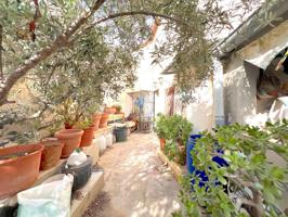 🏡 CASA AMPLIA EN VENTA – CON GRAN COCHERA Y VIVIENDA TIPO CUEVA photo 0
