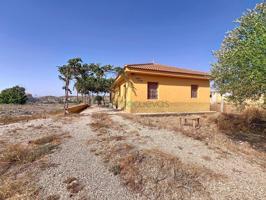 Chalet en Cuevas del Almanzora: ¡Tu Refugio Ideal! 🏡✨ photo 0