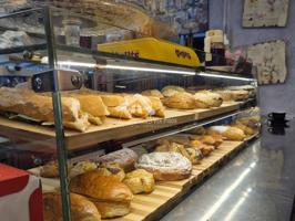¡OPORTUNIDAD DE TRASPASO! LOCAL EN EL CORAZÓN DE POBLENOU 🍽️☕ photo 0
