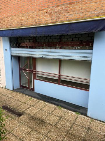 LOCAL  ALQUILER EN PARQUESOL INSTALADO photo 0