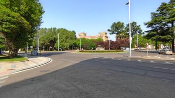 PIso en venta junto a la Plaza de Toros photo 0