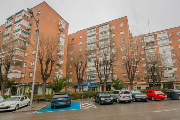 ¡Ponemos a la venta fantástica vivienda tipo L8 en la zona de Artilleros photo 0