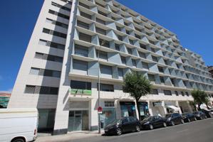 Calle Arabial. Magnífica oficina con 5 despachos, trastero, gran recibidor, 2 baños. 102 m-2 constr photo 0