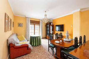 VIVIENDA UNIFAMILIAR ADOSADA EN VENTA EN CALLE MADRID. MARACENA photo 0