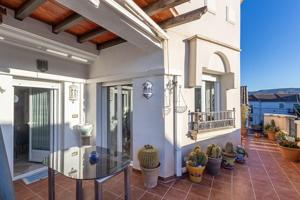Casa amplia en 2 plantas en Ventas de Huelma. photo 0