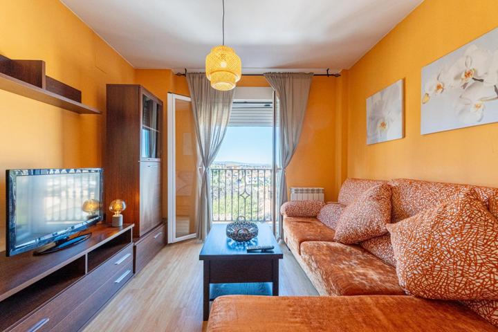 ¡Tu nuevo hogar en La Zubia te espera! 🏡✨ photo 0