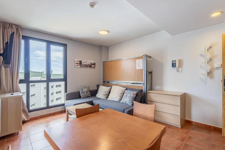 Apartamento con plaza de garaje en Edificio Gorbea. 📣 Alta rentabilidad en Sierra Nevada photo 0