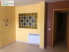 PISO EN VENTA EN YUNCLER.  PARA INVERTIR  -  ESTÁ ALQUILADO. photo 0