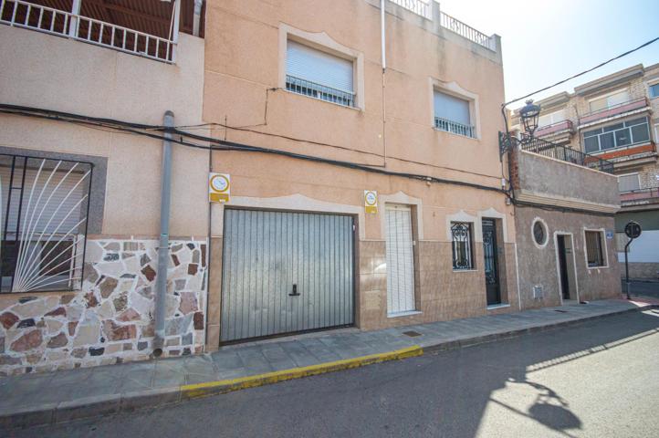 CASA INDEPENDIENTE EN MUY BUEN ESTADO EN HUERTA NUEVA photo 0