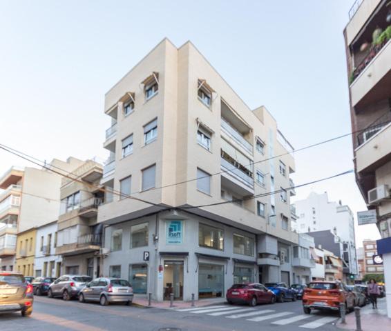 Espectacular Ático Dúplex en el Corazón de Elda - ¡Tu Nuevo Hogar Espera! photo 0