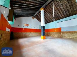 ¡INVERSIÓN IDEAL PROMOTORES! CASCO DE BODEGA 244M² CENTRO DE JEREZ, photo 0